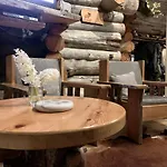 Kelogornitsa - Levikeskus 2 Km - Bus 300 M Appartement