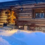 Appartement Kelogornitsa - Levikeskus 2 Km - Bus 300 M *