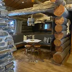 Kelogornitsa - Levikeskus 2 Km - Bus 300 M Appartement Kittilä