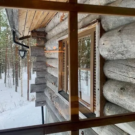 Kelogornitsa - Levikeskus 2 Km - Bus 300 M * Kittila (Lapland)