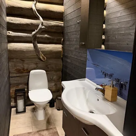 Apartment Kelogornitsa - Levikeskus 2 Km - Bus 300 M *