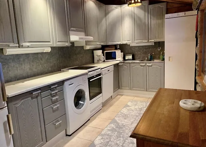 アパート Kelogornitsa - Levikeskus 2 Km - Bus 300 M *