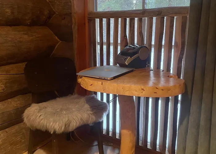 Kelogornitsa - Levikeskus 2 Km - Bus 300 M アパート Kittilä